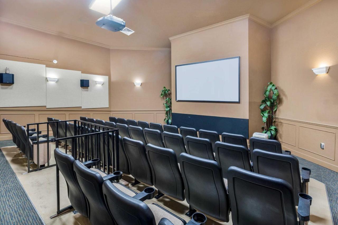 Disney Retreat Private Pool, Theater And Game Room! Four Corners Exteriör bild